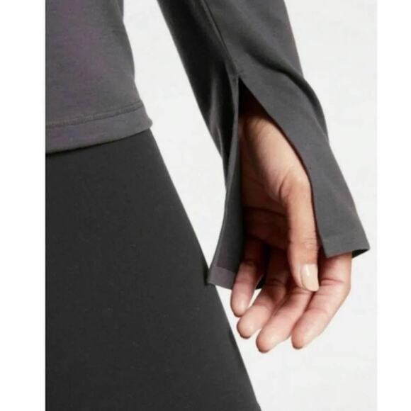 ATHLETA Essence Groove Long Sleeve Top Small S - Picture 3 of 9